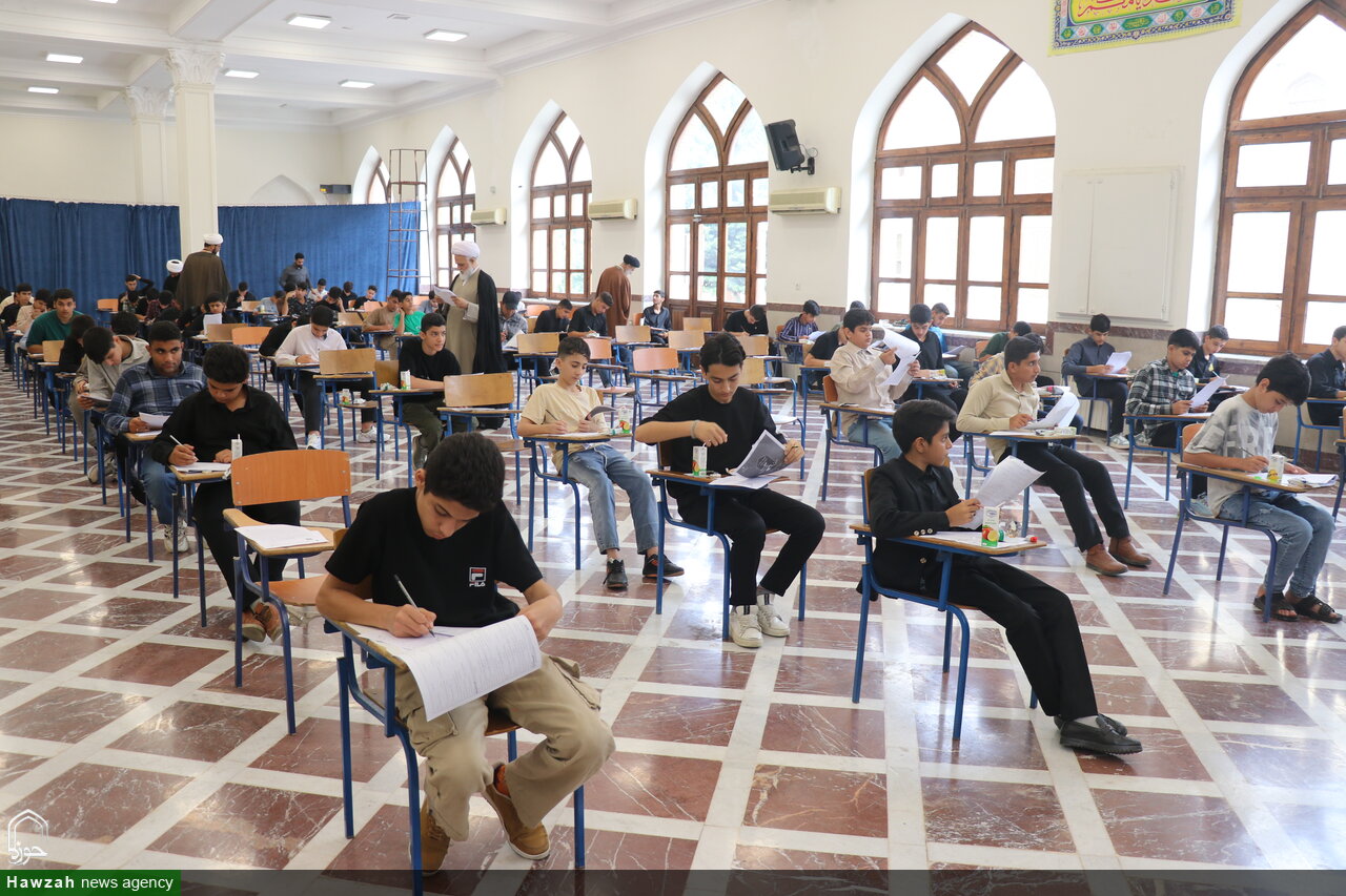 مرحله نخست آزمون پذیرش حوزه علمیه استان گلستان + عکس