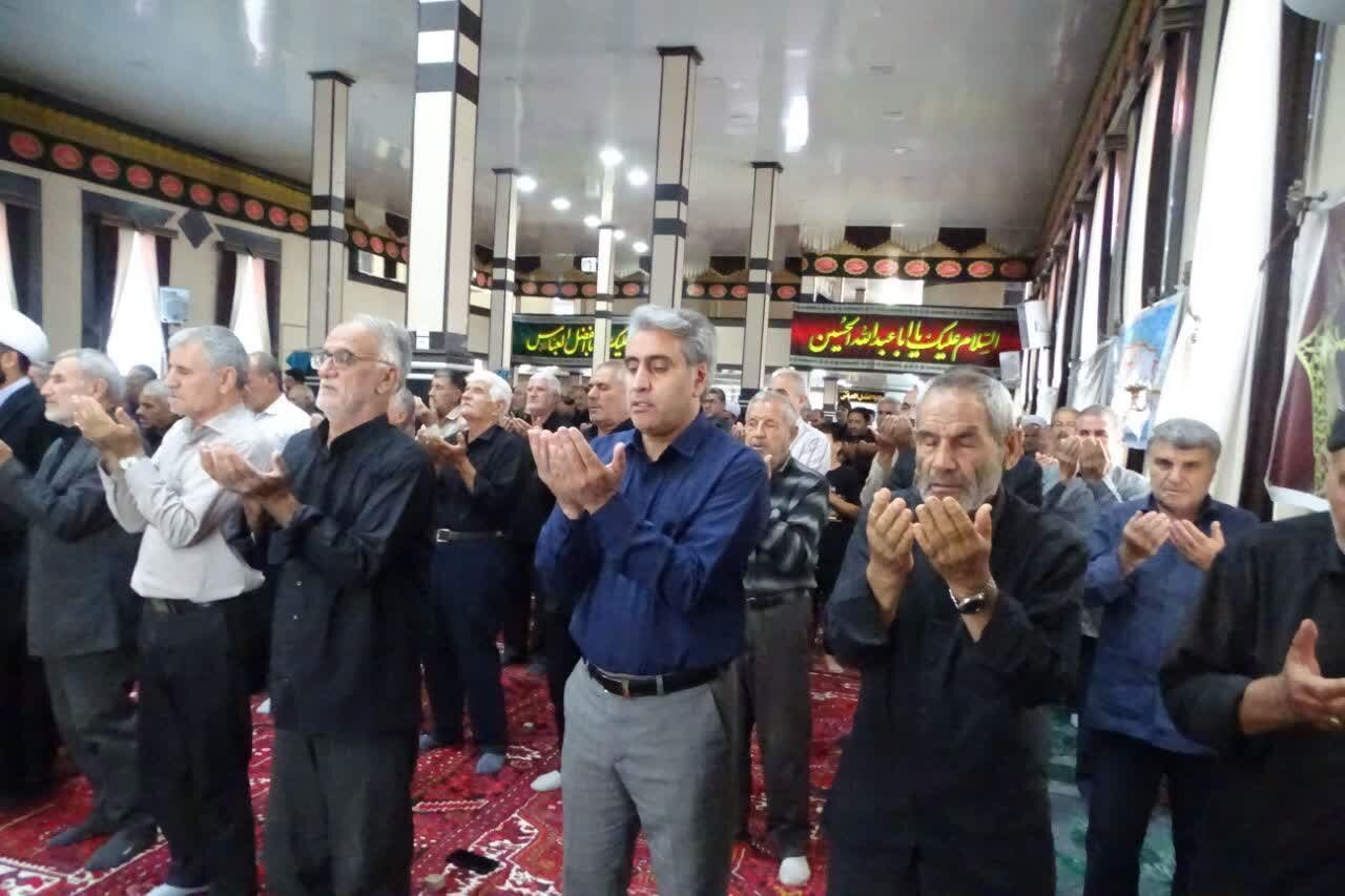 تصاویر/نماز جمعه امروز شهرستان چهاربرج