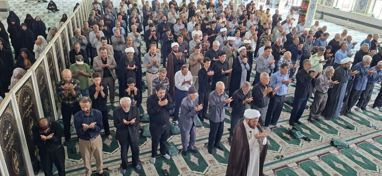 تصاویر/ اقامه نمازجمعه شهر بافت