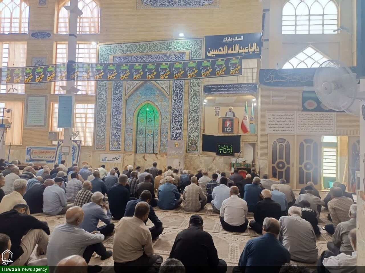 ایستادگی و مقاومت ملت ایران، عامل اصلی عزت و اقتدار کشور است
