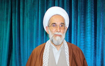 هیچ ابرقدرتی توان مقابله با ایران اسلامی را ندارد/ نعمت ولایت از ارکان انقلاب است
