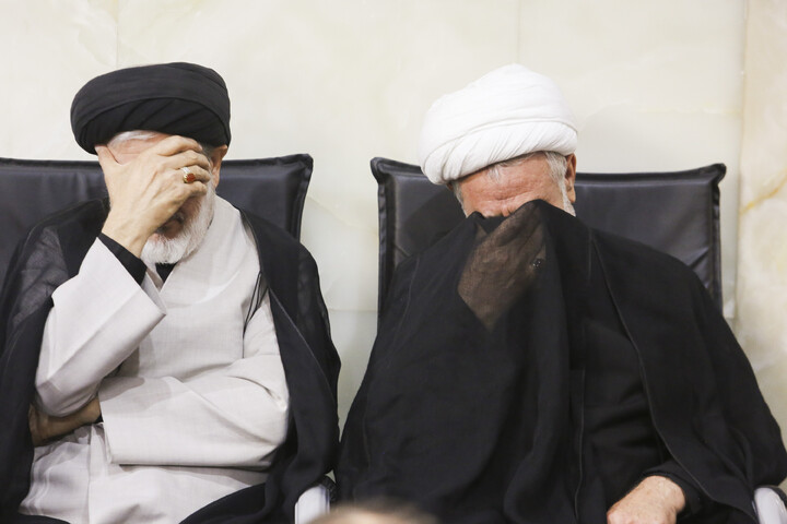 تصاویر/ مراسم گرامیداشت قائد شهید امت از سوی آیت الله العظمی سبحانی در حرم مطهر حضرت معصومه (س)