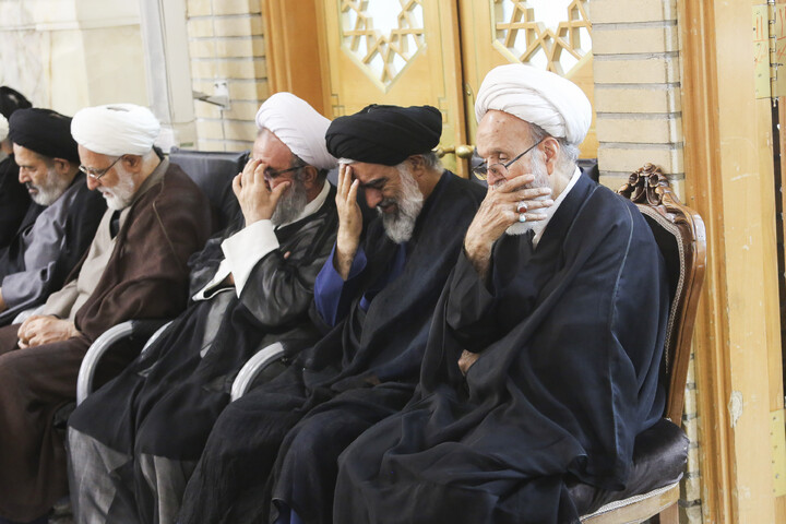 تصاویر/ مراسم گرامیداشت قائد شهید امت از سوی آیت الله العظمی سبحانی در حرم مطهر حضرت معصومه (س)