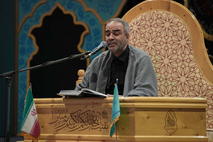 تصاویر/  محفل قرآنی یادبود آقای شهید ایران در مسجد مقدس جمکران