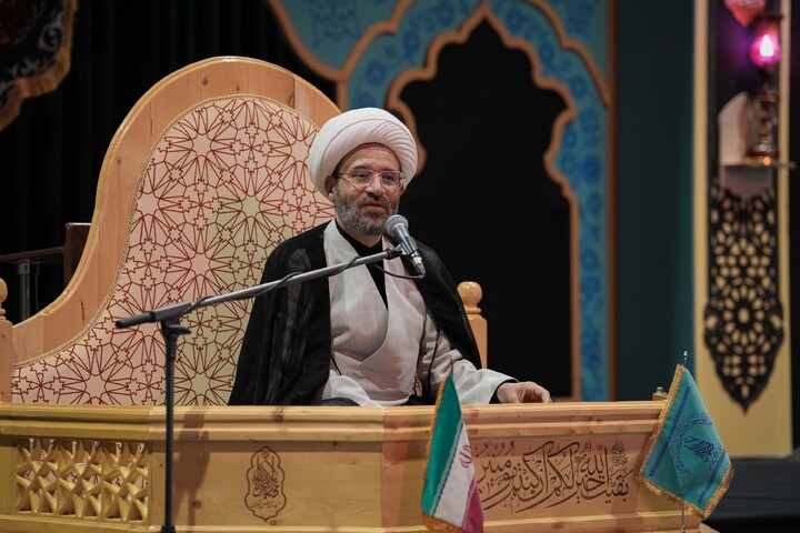 تصاویر/  محفل قرآنی یادبود آقای شهید ایران در مسجد مقدس جمکران