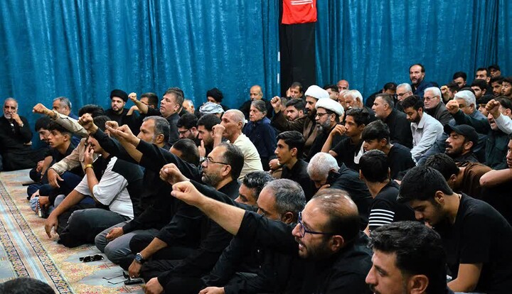 مراسم بزرگداشت آقای شهید ایران در شهرستان خرمشهر