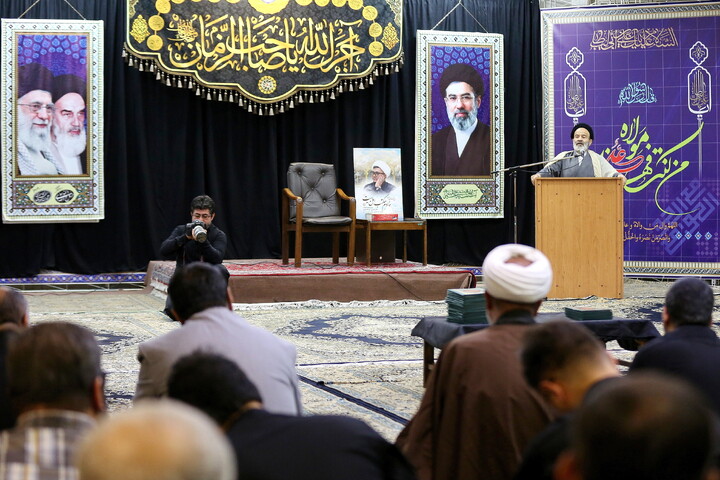تصاویر/ مراسم یادبود مرحوم حجت‌الاسلام دکتر فارمی عبدالحکیم دبیر بخش فیلیپینی خبرگزاری ابنا