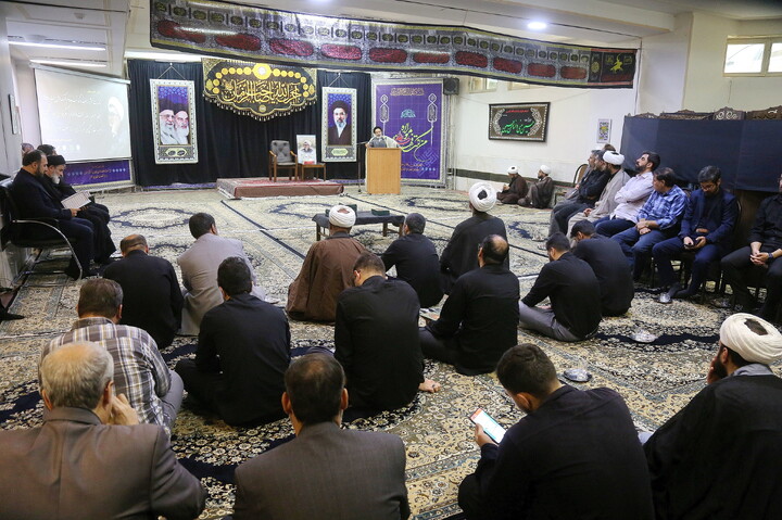 تصاویر/ مراسم یادبود مرحوم حجت‌الاسلام دکتر فارمی عبدالحکیم دبیر بخش فیلیپینی خبرگزاری ابنا