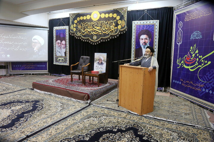 تصاویر/ مراسم یادبود مرحوم حجت‌الاسلام دکتر فارمی عبدالحکیم دبیر بخش فیلیپینی خبرگزاری ابنا