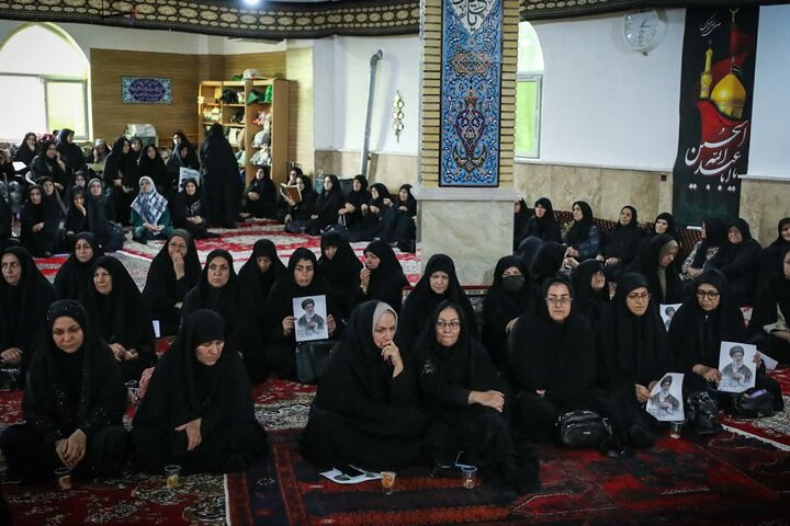 تصاویر /  مراسم گرامیداشت رهبر شهید انقلاب اسلامی ه در روستای امیرآباد با حضور امام جمعه قزوین