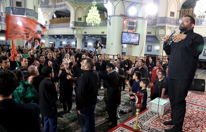 تصاویر/  مراسم گرامیداشت رهبر شهید در حرم حضرت عبدالعظیم(ع)