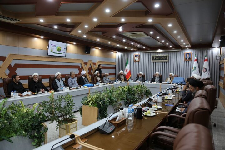 گزارش تصویری/ آیین رونمایی کتاب «نظام سیاسی و دولت در قرآن کریم» به قلم حجت الاسلام نجف لکزایی