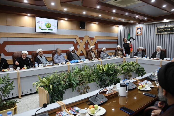 گزارش تصویری/ آیین رونمایی کتاب «نظام سیاسی و دولت در قرآن کریم» به قلم حجت الاسلام نجف لکزایی