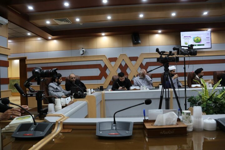گزارش تصویری/ آیین رونمایی کتاب «نظام سیاسی و دولت در قرآن کریم» به قلم حجت الاسلام نجف لکزایی