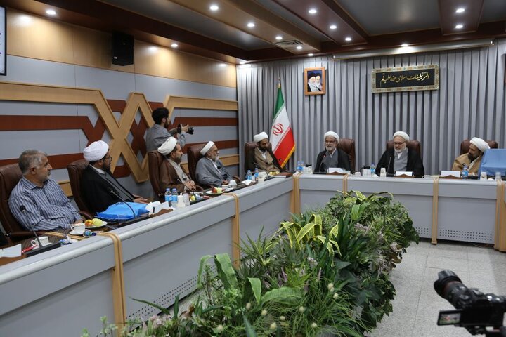گزارش تصویری/ آیین رونمایی کتاب «نظام سیاسی و دولت در قرآن کریم» به قلم حجت الاسلام نجف لکزایی