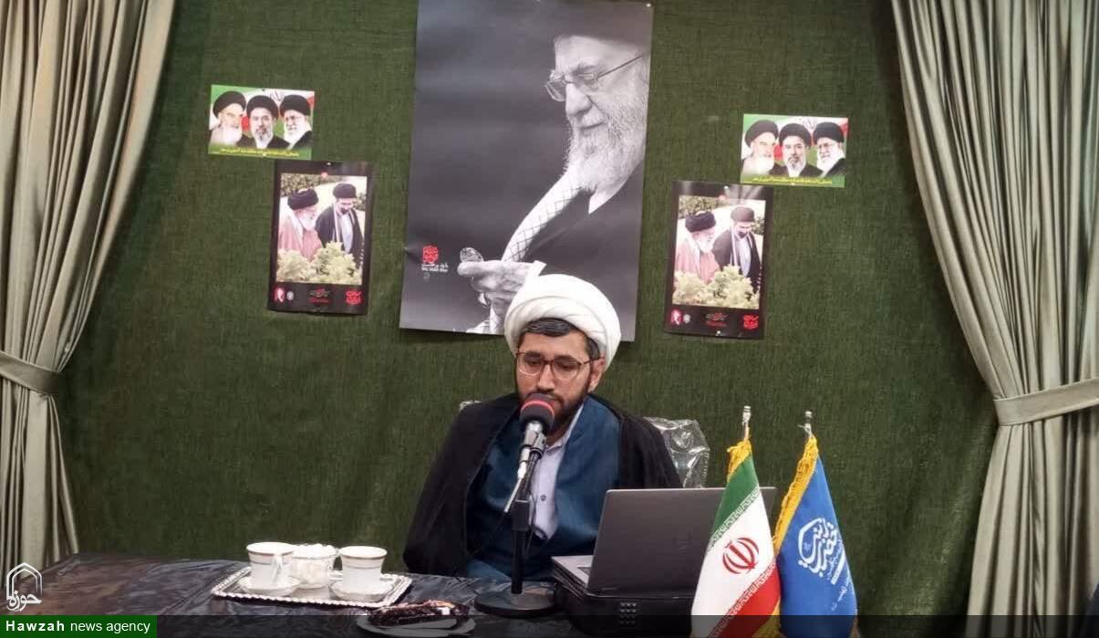 استقلال فکری، زیربنای تربیت اسلامی است استقلال فکری، زیربنای تربیت اسلامی است