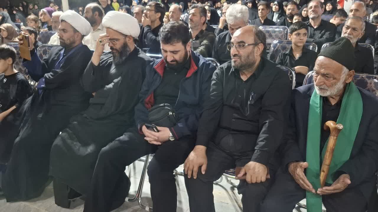 مراسم بزرگداشت «آقای شهید ایران»در قمصرپایتخت گل وگلاب ایران برگزار شد + تصاویر و فیلم