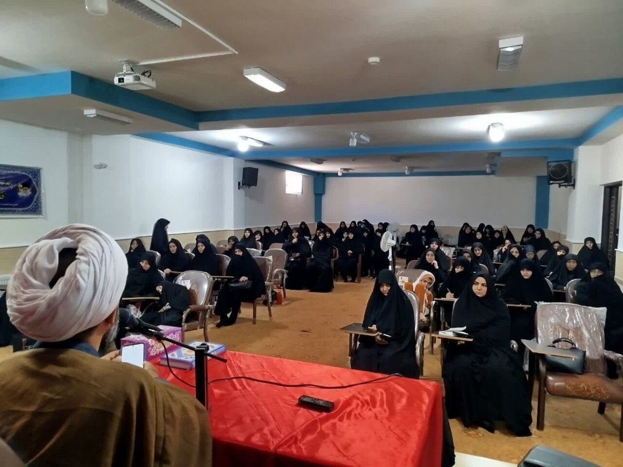 نهجالبلاغه، راهکار تربیت بصیرت و مقابله با فتنههای فکری است نهجالبلاغه، راهکار تربیت بصیرت و مقابله با فتنههای فکری است