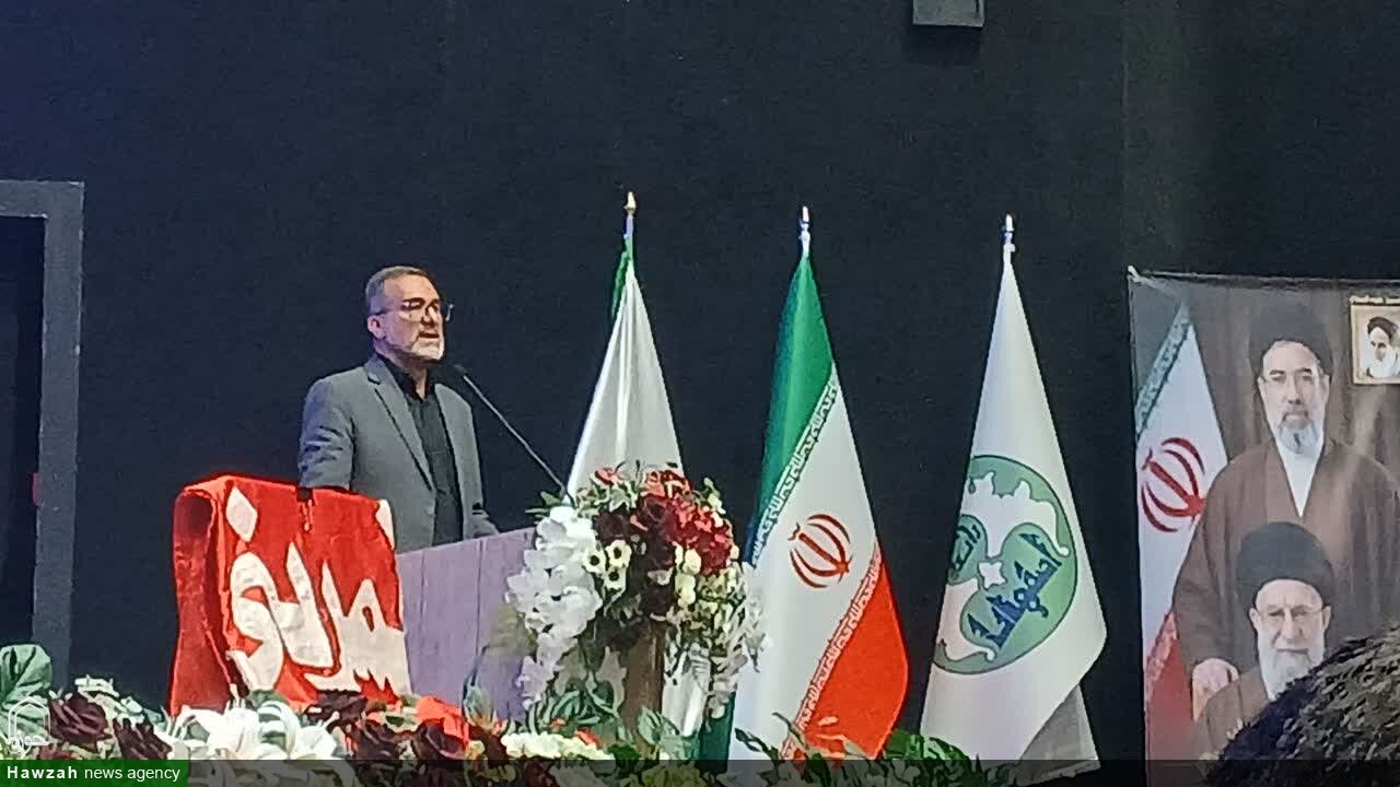 اربعین امسال با انتقال پیام مقاومت همراه می‌شود