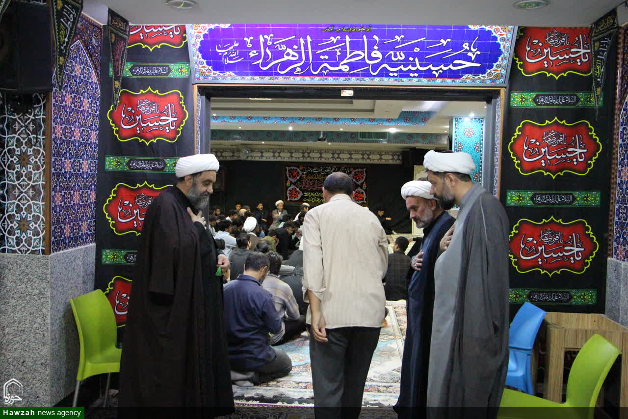 تصاویر/ مراسم بزرگداشت رهبر شهید انقلاب در جامعه المصطفی واحد اصفهان