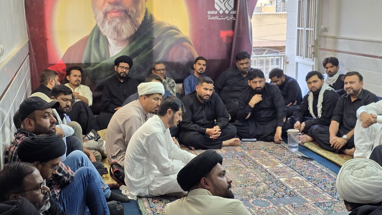 مؤسسہ نہضت الانتظار قم میں مجلسِ عزا، پینل ڈسکشن اور باہمی تعاون کے سلسلے میں نشست کا انعقاد