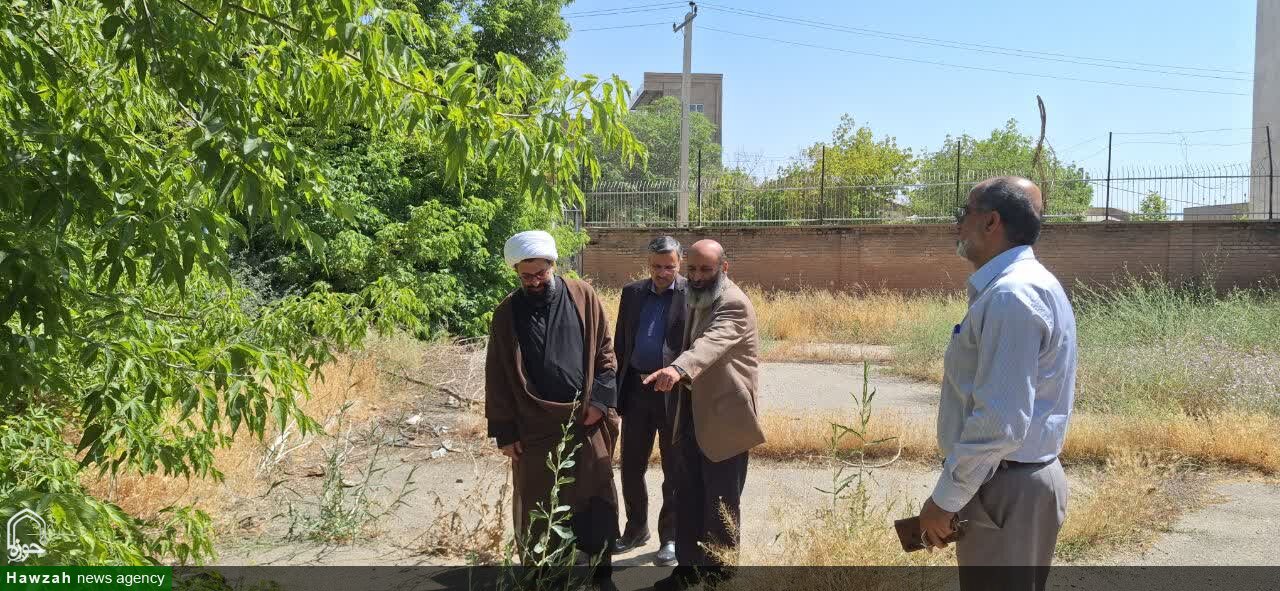مظاهری