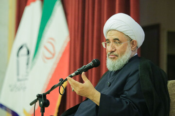 کاری نکنیم رهبر جامعه ناچار به کوتاه‌آمدن از اصول شود