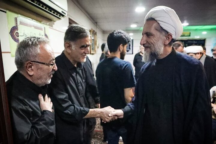 تصاویر / برگزاری مراسم گرامیداشت ر هبر شهید انقلاب اسلامی با حضور امام جمعه قزوین در مساجد مختلف استان قزوین