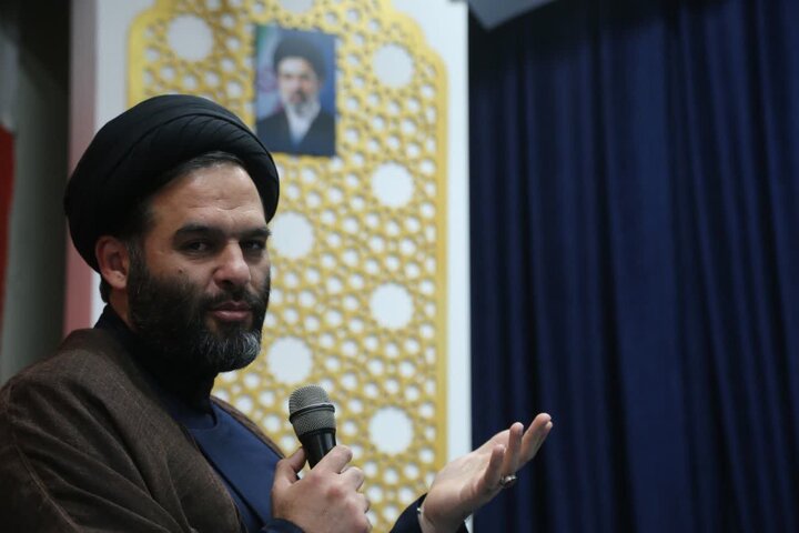 تصاویر / جلسه توجیهی خادمین خواهر موکب حضرت سیدالشهداء علیه السلام اوقاف استان قزوین در نجف اشرف