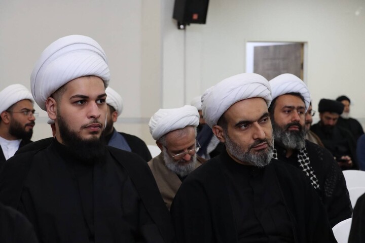 نشست ویژه ائمه جماعات، مبلغین و روحانیون اهواز
