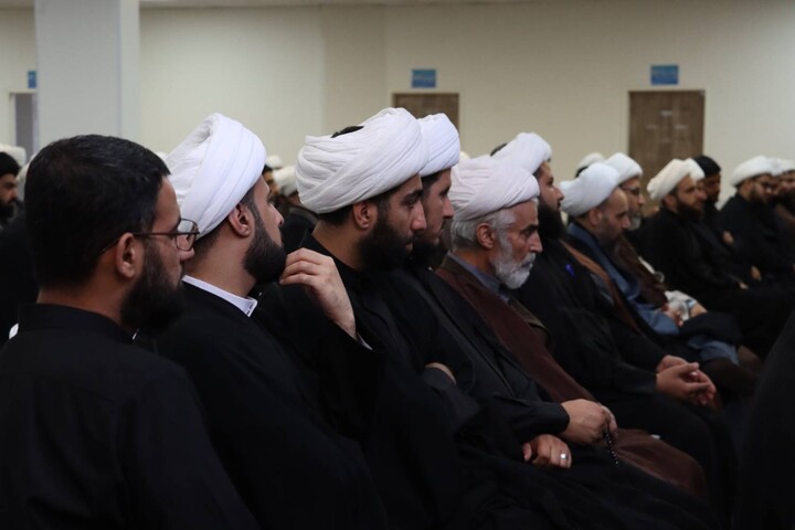 نشست ویژه ائمه جماعات، مبلغین و روحانیون اهواز
