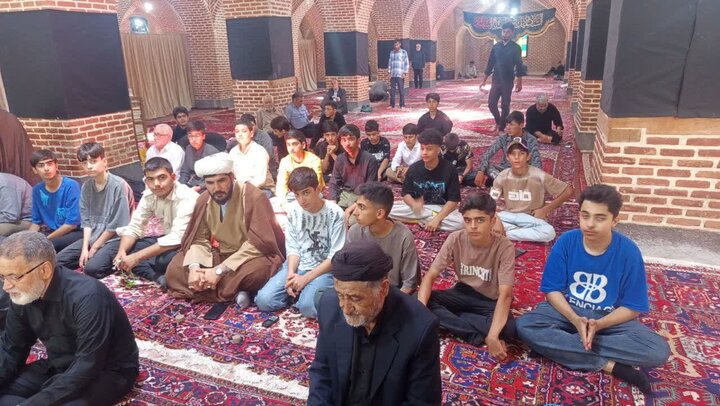 تصاویر/ اردوی فرهنگی طلاب جدید الورود مدرسه علمیه امام محمد باقر (ع) در اردبیل