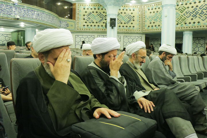 تصاویر/ مراسم عزاداری به مناسبت بزرگداشت رهبر شهید در مؤسسه آموزشی و پژوهشی امام خمینی ره در قم