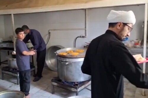 موکب حوزوی در سرپل ذهاب، آماده خدمت‌رسانی بی‌وقفه به زائران اربعین است