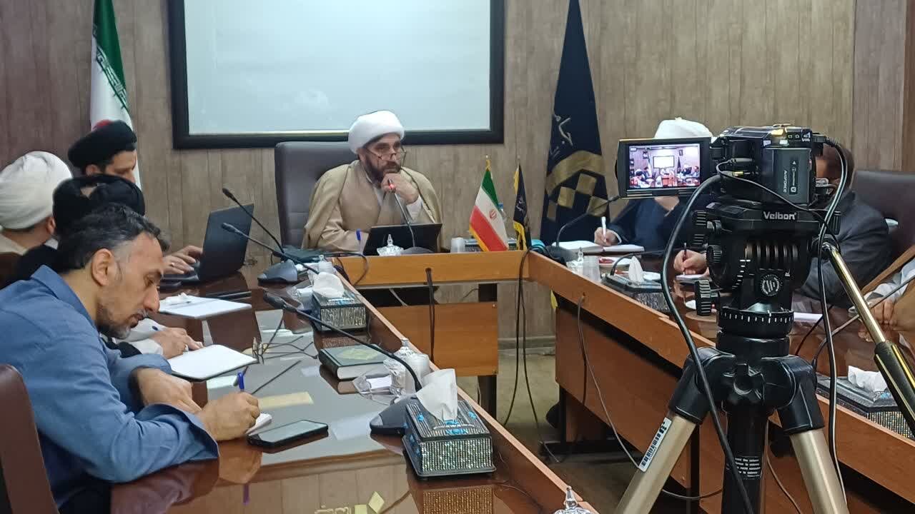 نشست علمی «تحلیل ابعاد و مؤلفه های سازنده محبوبیت و سرمایه اجتماعی شهید سیدحسن نصرالله»