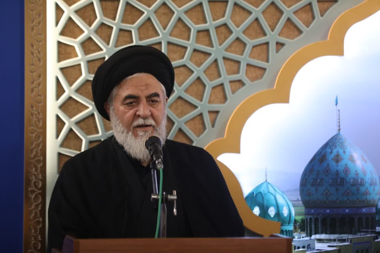بدرقه خادمان مواکب مسجد مقدس جمکران در عراق / خدمت به زائران حسینی نیازمند اخلاص، صبر و گذشت است بدرقه خادمان مواکب مسجد مقدس جمکران در عراق / خدمت به زائران حسینی نیازمند اخلاص، صبر و گذشت است