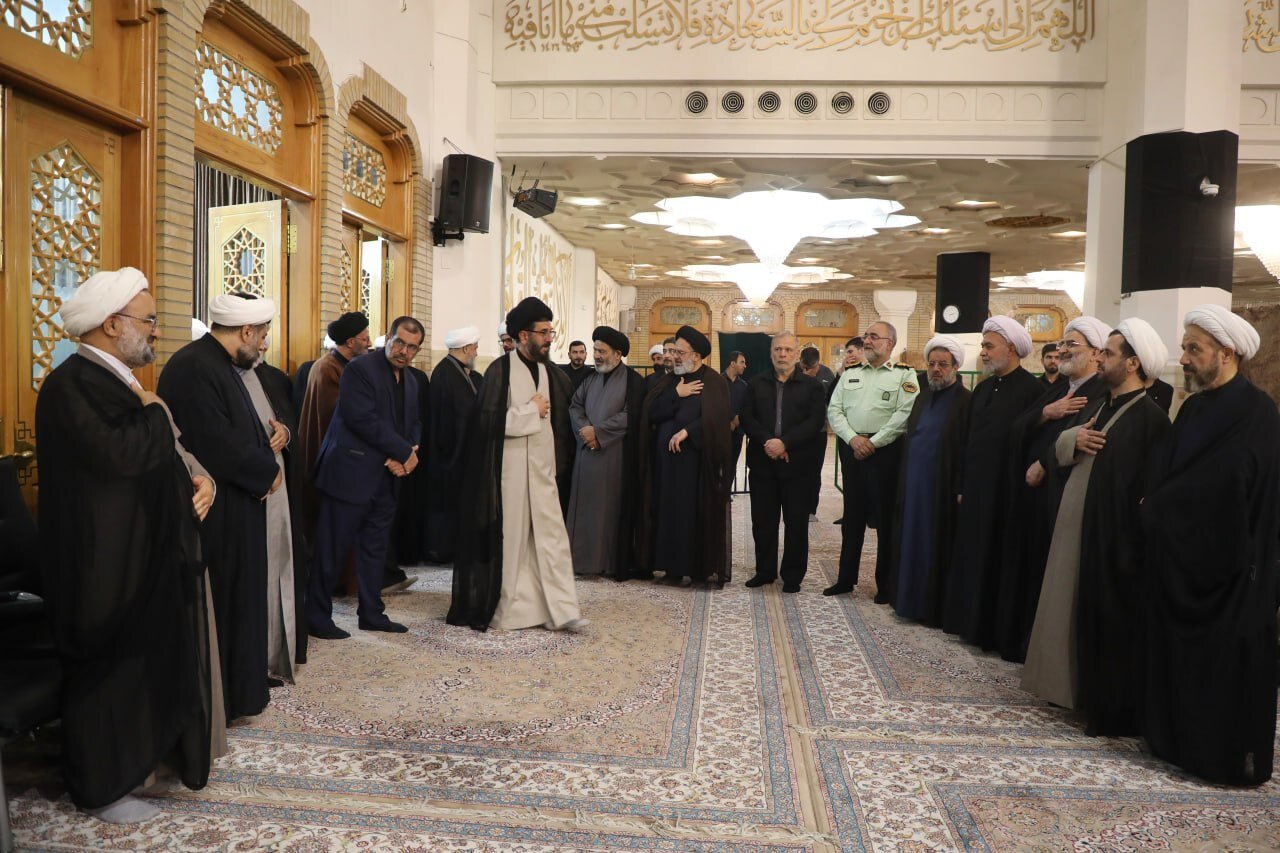 آية الله الأراكي: السعي للثأر للقائد الشهيد هو سعي لإقامة العدالة في العالم.. ثأرنا لن يقتصر على ترامب وسيطال جميع شركائه