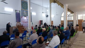 تصاویر /  مراسم بزرگداشت قائد امت اسلام در مدرسه علمیه ولیعصر(عج) سامن
