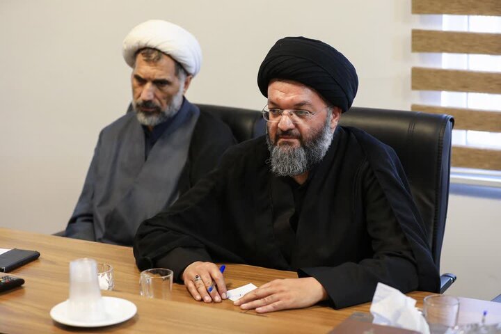 تصاویر / دیدار امام جمعه قزوین با مدیران مرکز رسیدگی به امور مساجد استان قزوین