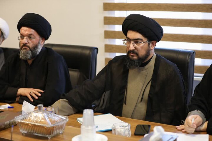 تصاویر / دیدار امام جمعه قزوین با مدیران مرکز رسیدگی به امور مساجد استان قزوین