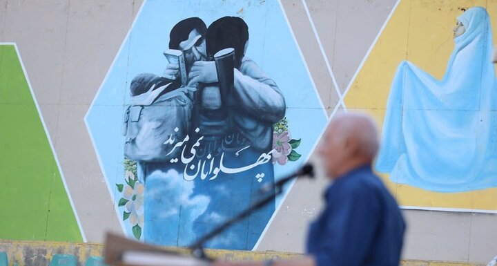 تصاویر/ یادواره شهدای بمباران نماز جمعه روز قدس در همدان