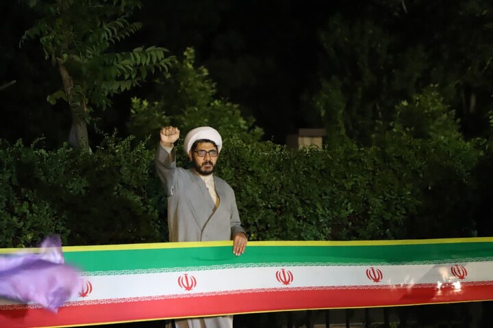 تصاویر/ اجتماع شبانه موکب مدرسه علمیه ولیعصر(عج)تبریز