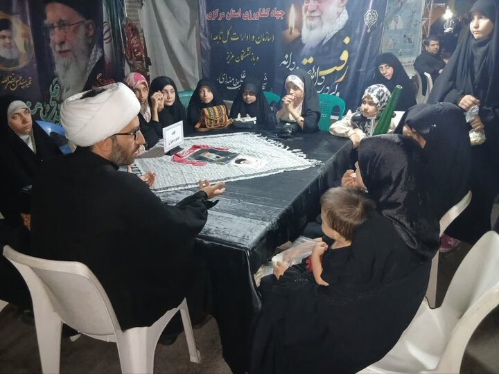 تصاویر/برپایی کافه گفتگو دختران توسط مبلغین مدرسه علمیه فاطمه‌الزهرا اراک
