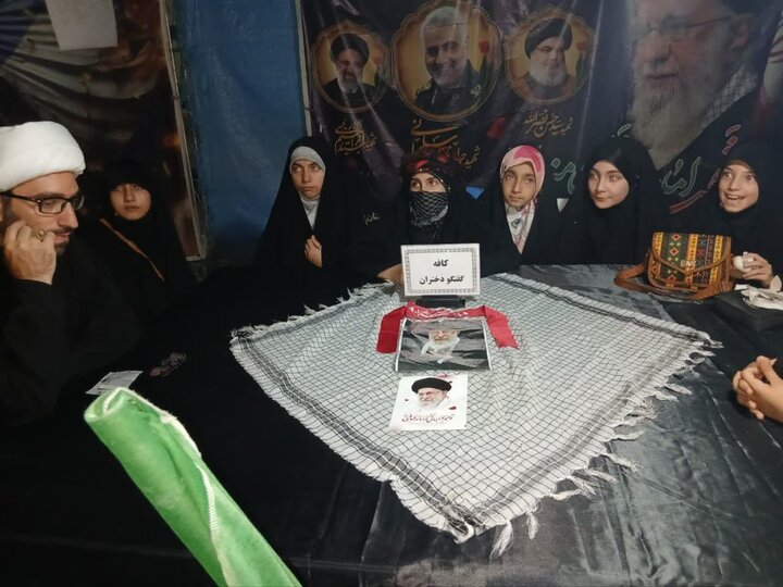 تصاویر/برپایی کافه گفتگو دختران توسط مبلغین مدرسه علمیه فاطمه‌الزهرا اراک