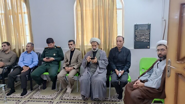 تصاویر /  مراسم بزرگداشت قائد امت اسلام در مدرسه سامن