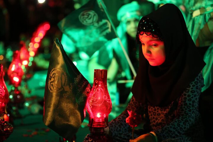 تصاویر/ بزرگترین سفره حضرت رقیه(س) در میدان امام حسین(ع)