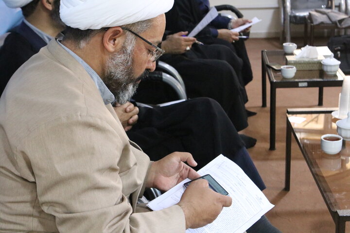 تصاویر/ بررسی پایان نامه های استان همدان