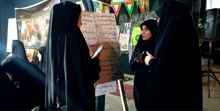 تصاویر/فعالیت تبلیغی خواهران طلبه الیگودرزی در ایام جنگ تحمیلی