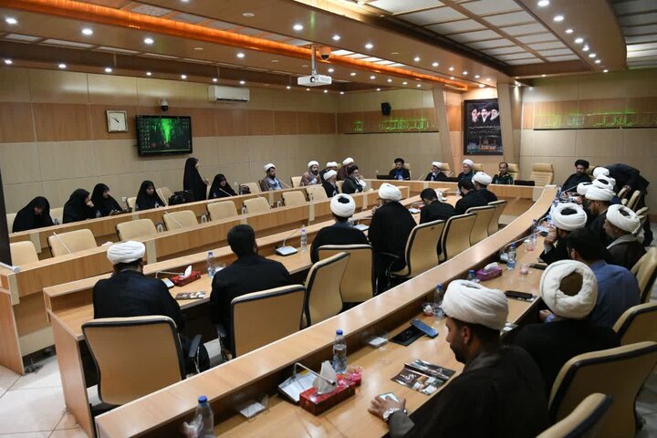 تقدیر نماینده ولی فقیه در فارس از مجاهدت روحانیون