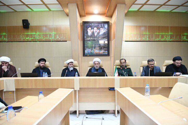 تقدیر نماینده ولی فقیه در فارس از مجاهدت روحانیون